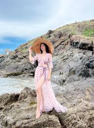 Váy maxi voan đi biển